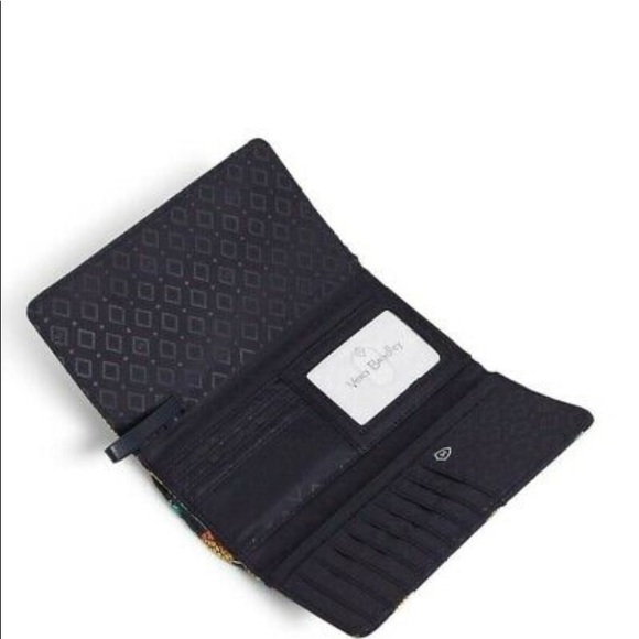 Pineapple and Parrots Crossbody - Picture 7 of 7